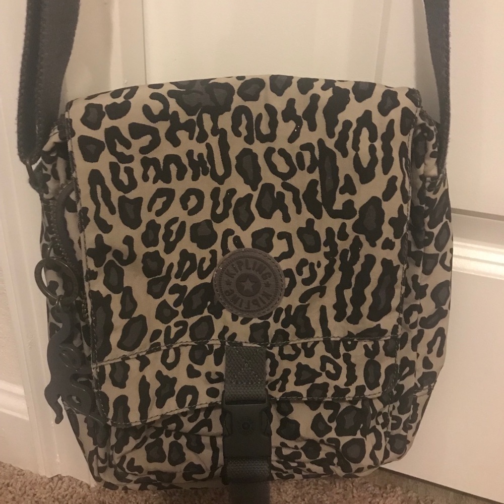 Kipling leopard print crossbody bag
